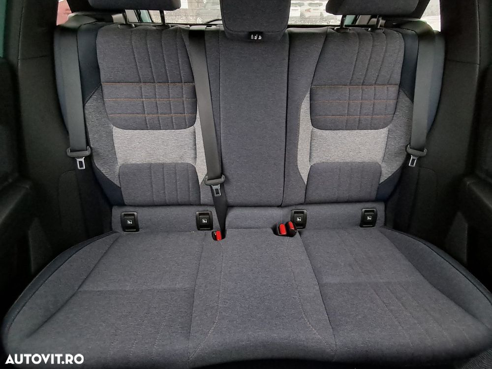 Renault 4 E-Tech 52 kWh Techno - 13