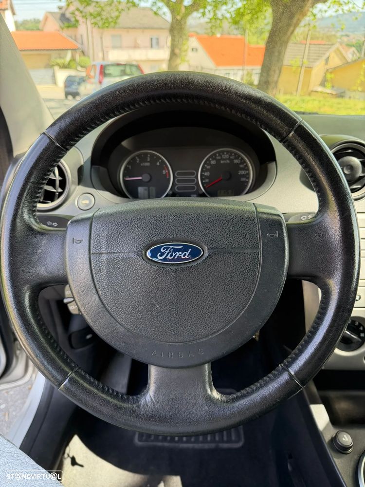 Ford Fiesta 1.4 TDCI Ghia - 15
