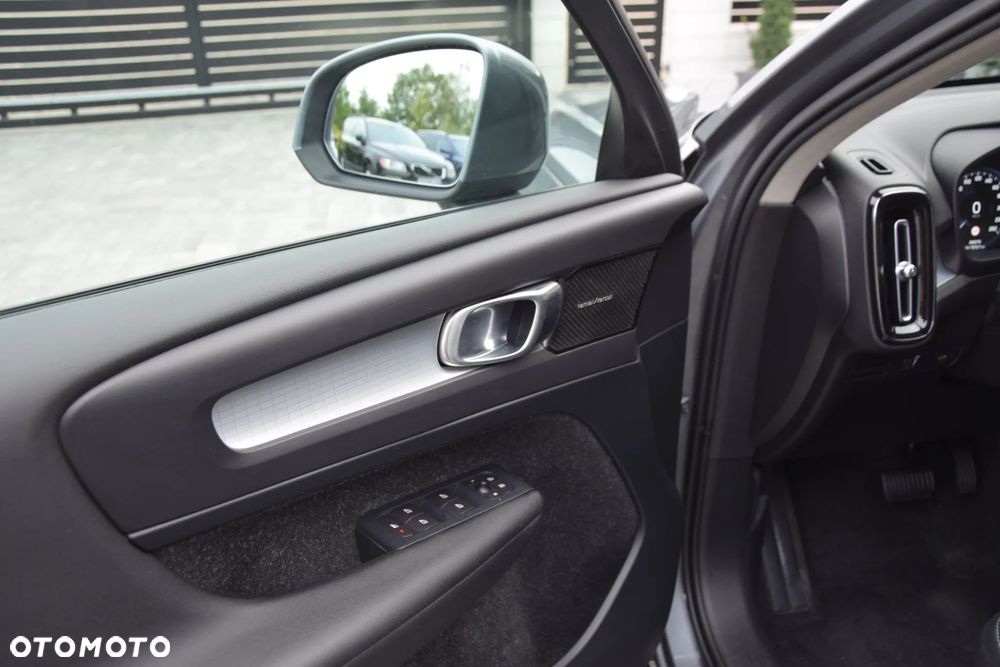 Volvo XC 40 D3 Geartronic Momentum - 21