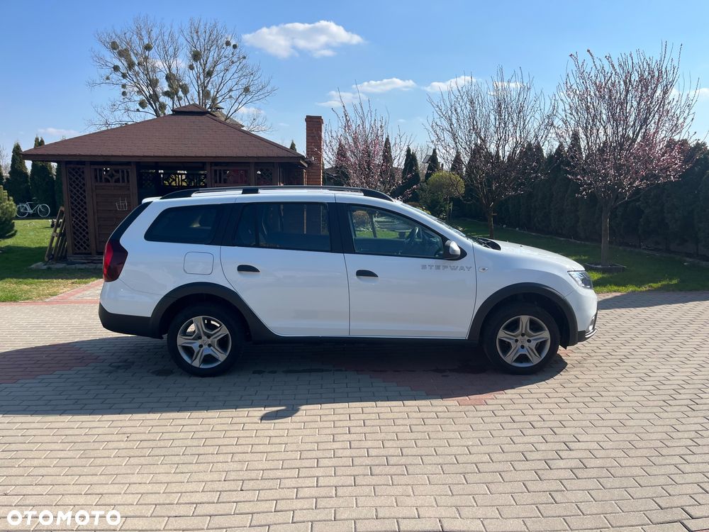 Dacia Logan dCi 90 S&S Stepway Celebration - 5