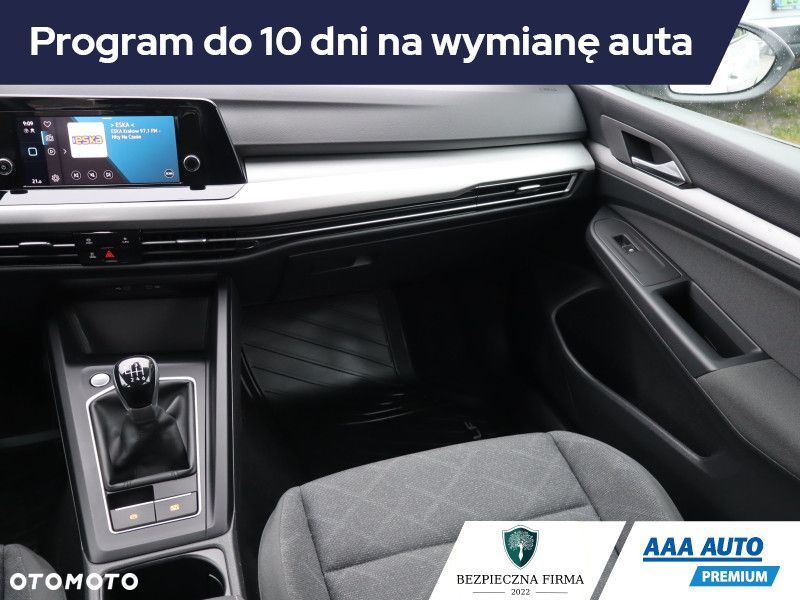 Volkswagen Golf Variant - 9