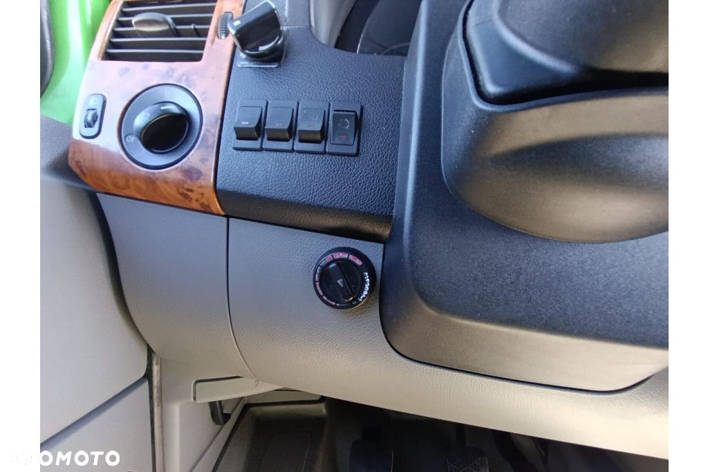 Mercedes-Benz Sprinter 516 - 19