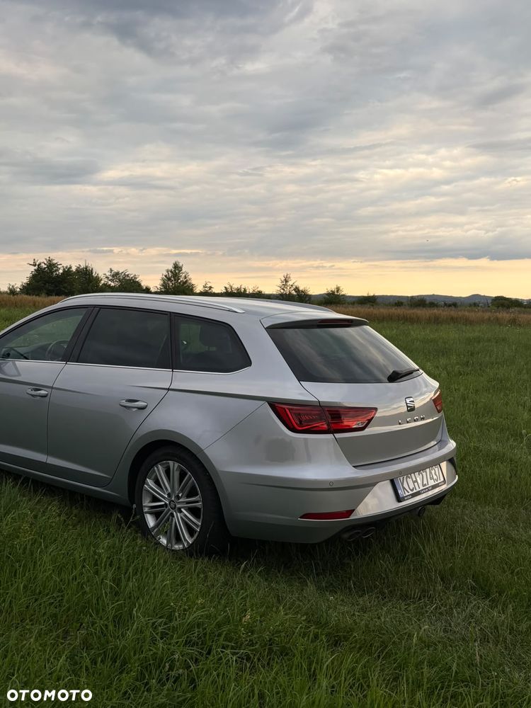 Seat Leon 1.5 eTSI Xcellence DSG - 7