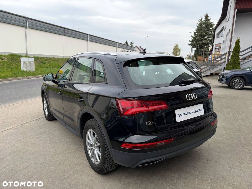 Audi Q5 35 TDI Quattro S tronic - 4