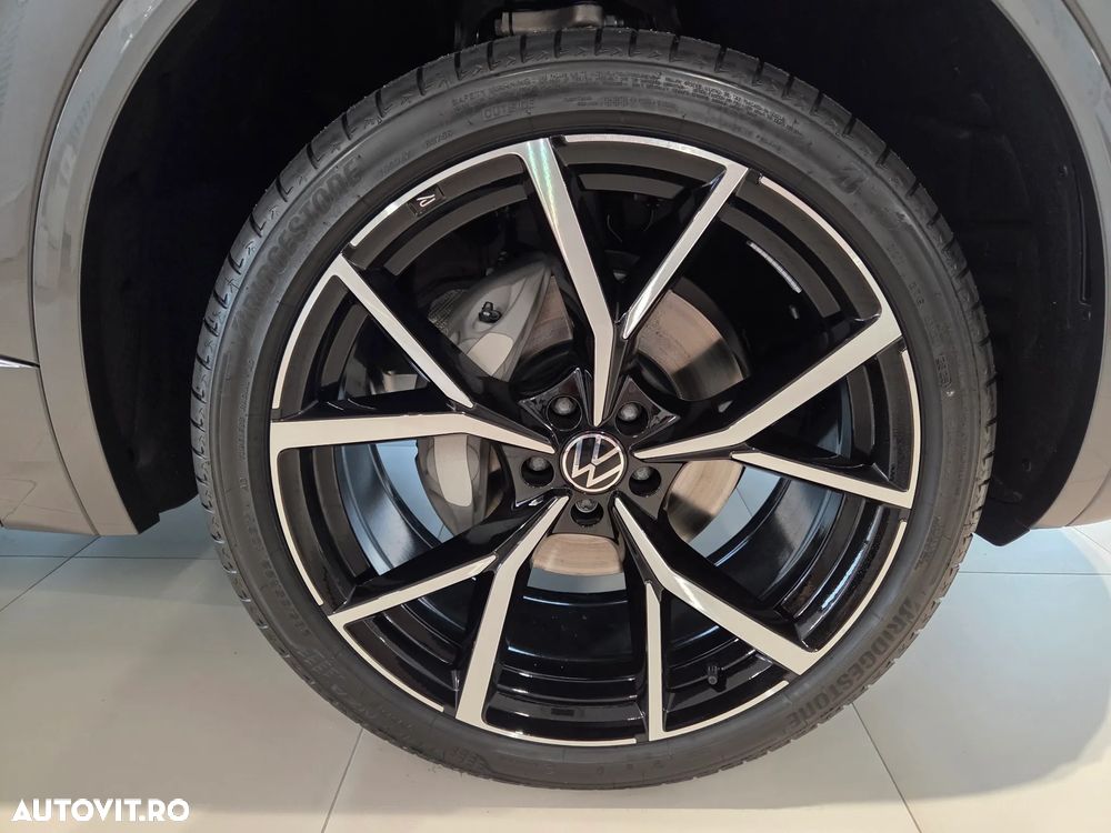 Volkswagen Touareg V6 TDI 4MOTION R-Line - 9
