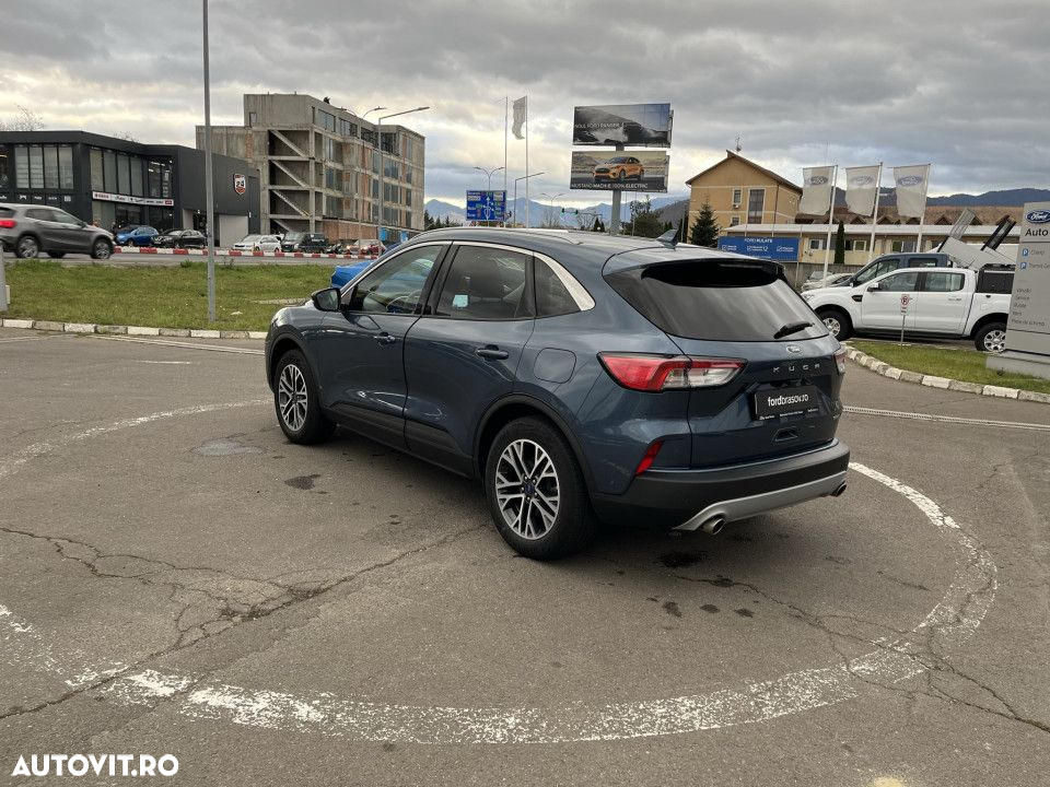 Ford Kuga - 5