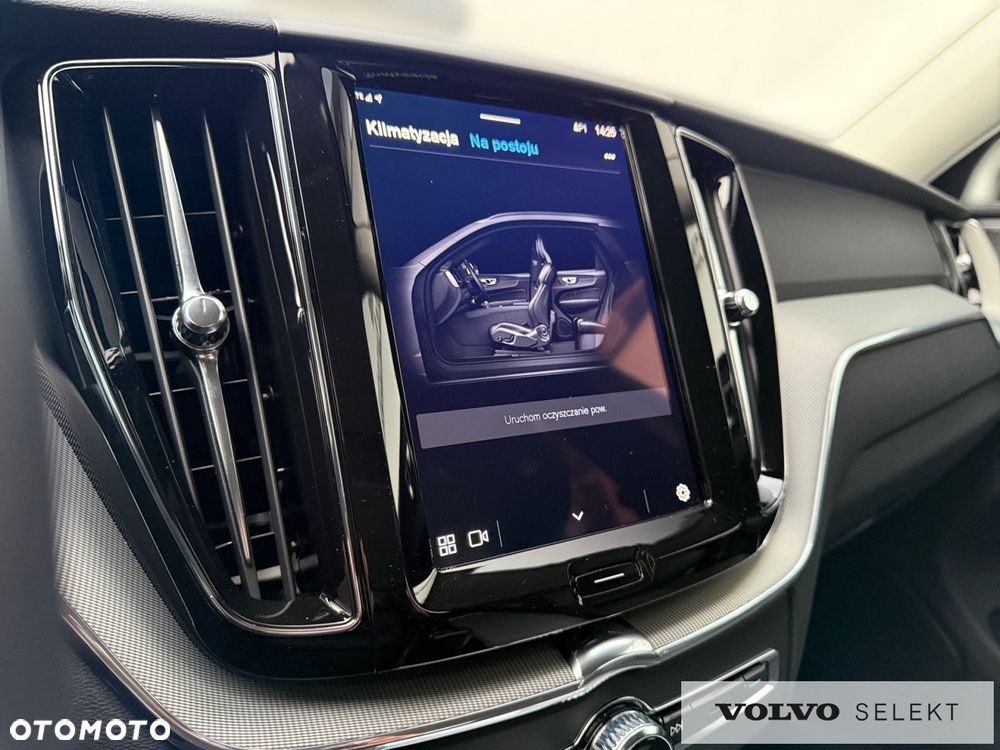 Volvo XC 60 - 24