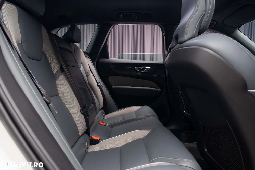 Volvo XC 60 B4 D AWD Geartronic RDesign - 34