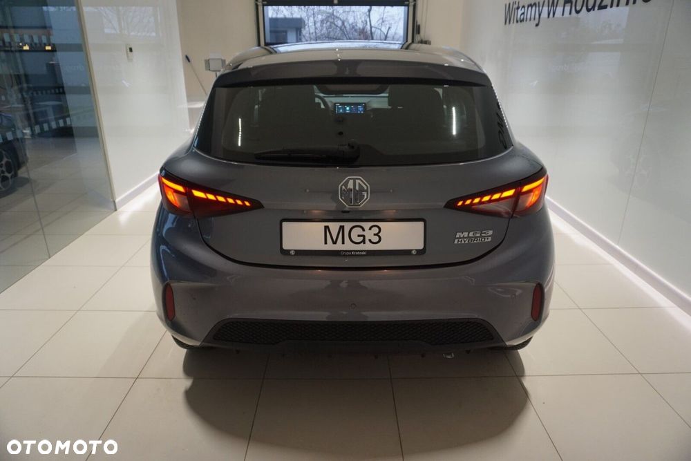 MG MG3 - 18