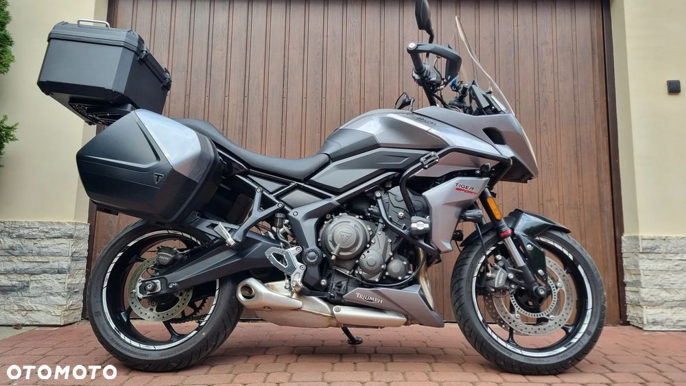 Triumph Tiger - 32