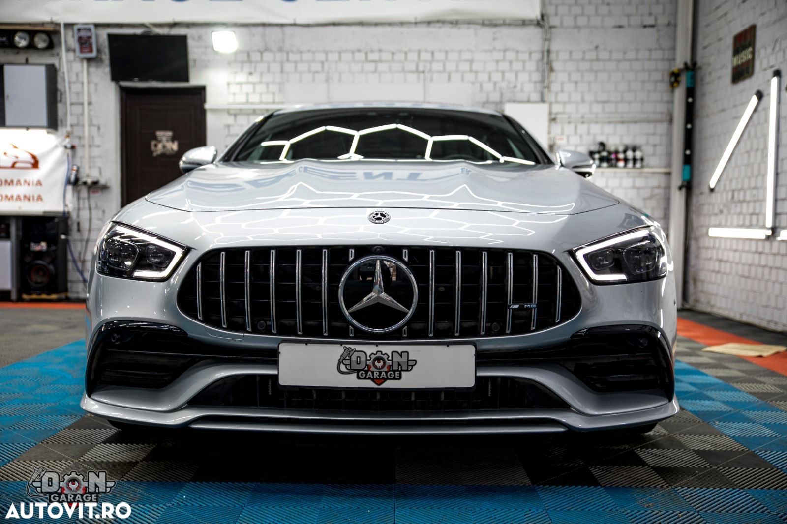 Mercedes-Benz AMG GT 43 4MATIC+ MHEV - 1