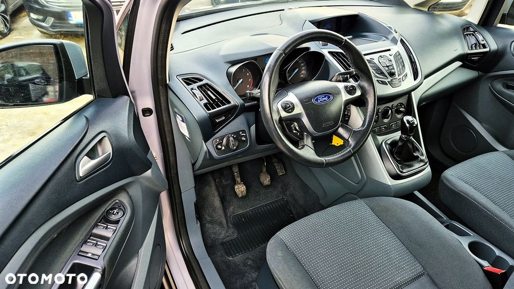 Ford C-MAX 1.6 Ti-VCT Titanium - 33