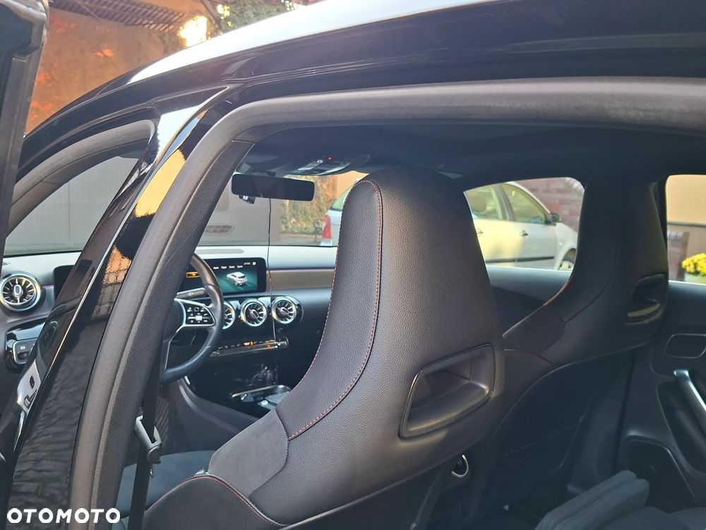 Mercedes-Benz Klasa A 250 4Matic 7G-DCT AMG Line - 8