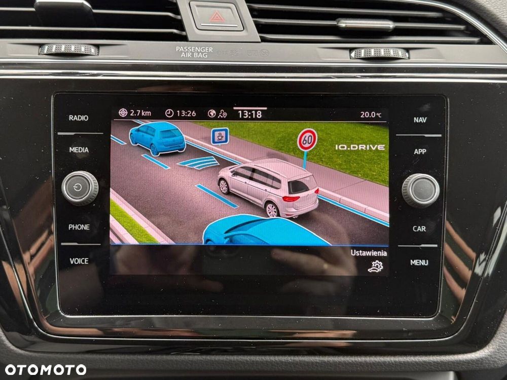Volkswagen Touran 1.5 TSI EVO Highline DSG - 24