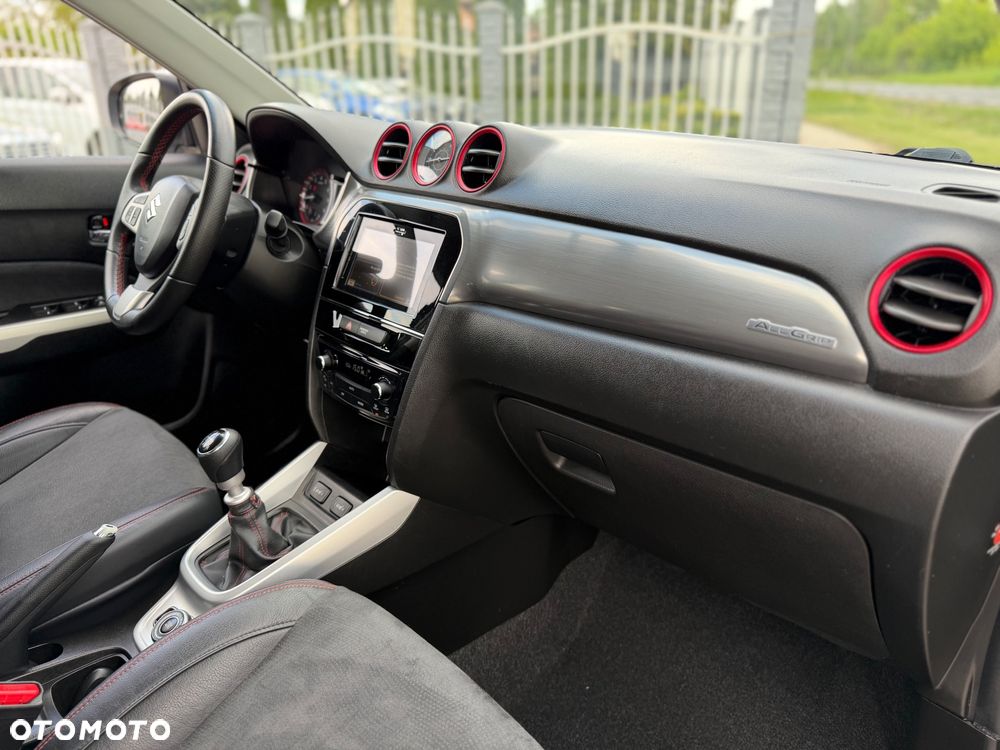 Suzuki Vitara 1.4 Boosterjet Premium 4WD - 14