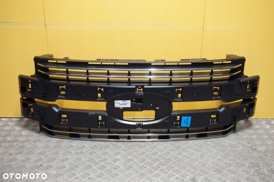 FORD F250 F350 2017 - Atrapa Przód Grill Chrom USA