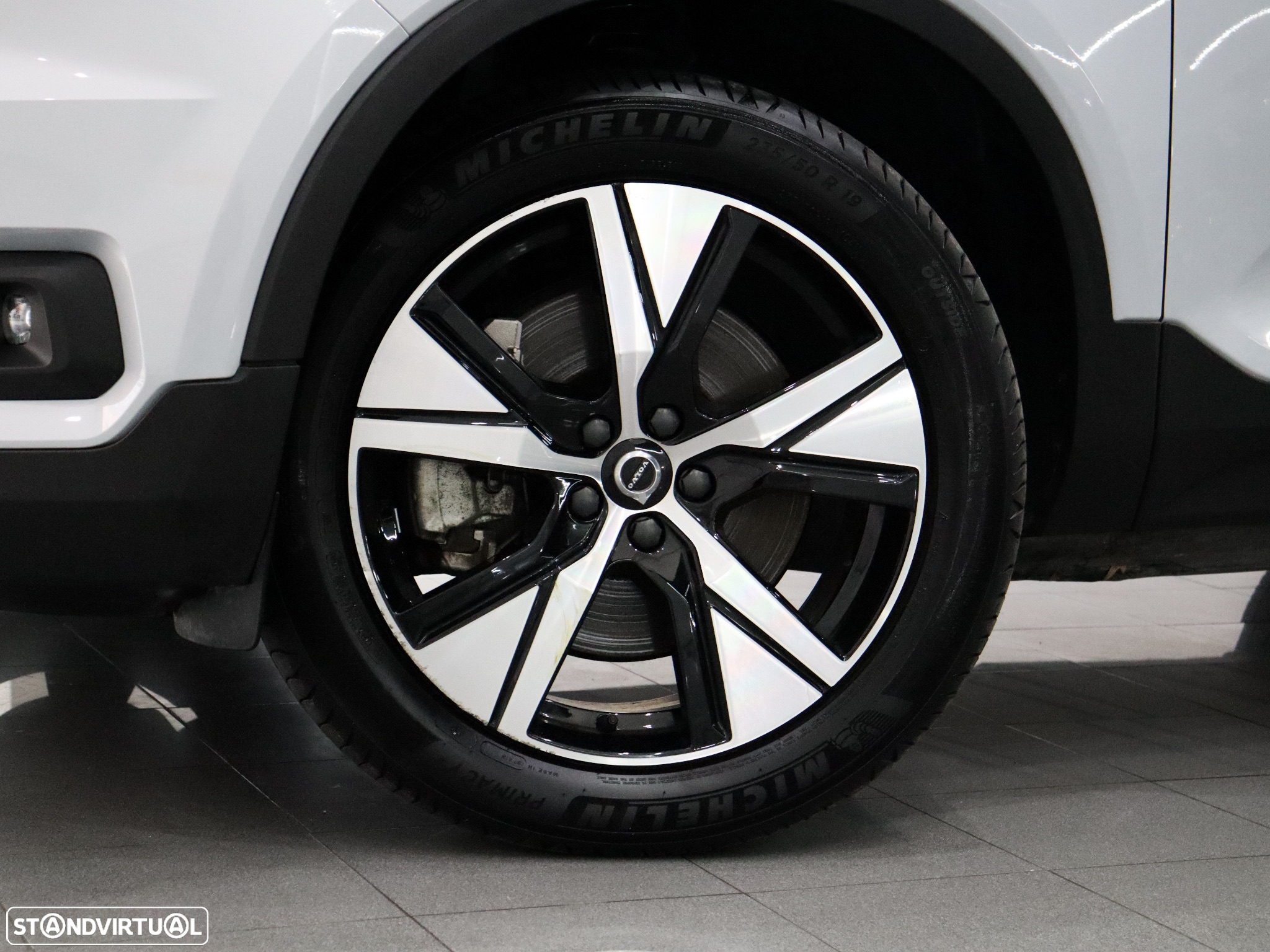 Volvo XC 40 P8 AWD Recharge RDesign - 4