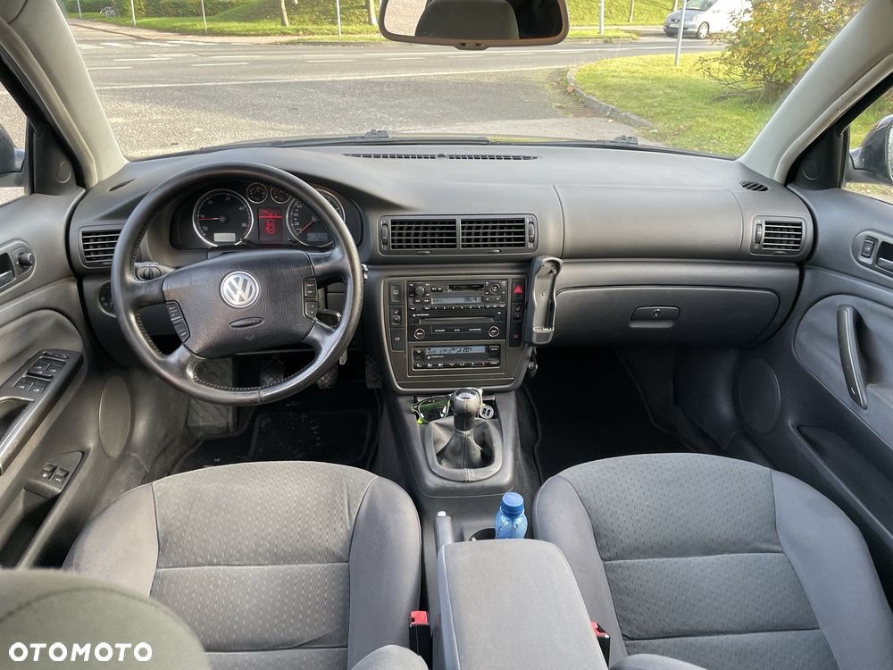 Volkswagen Passat - 7