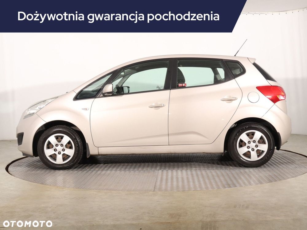 Kia Venga - 4