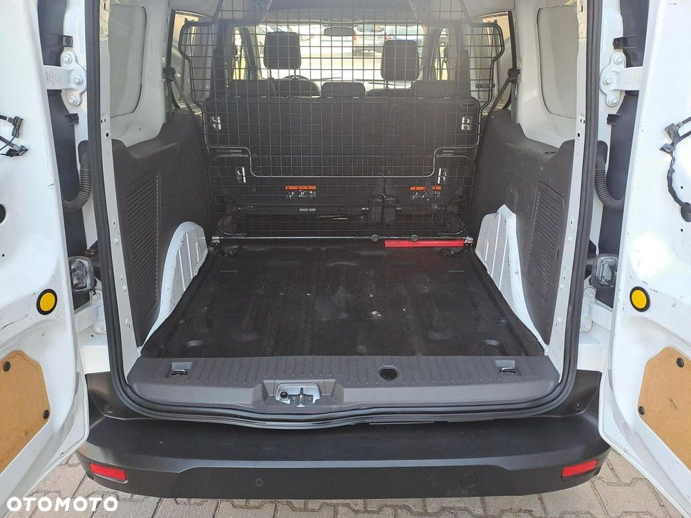 Ford Transit Connect - 14