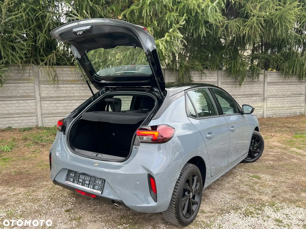 Opel Corsa - 12