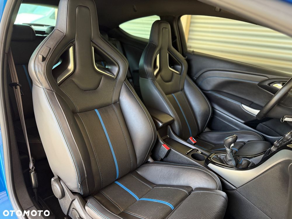 Opel Astra OPC - 37