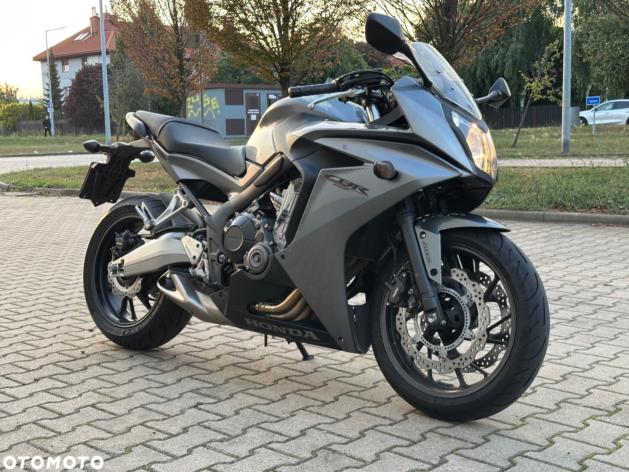 Honda CBR - 4