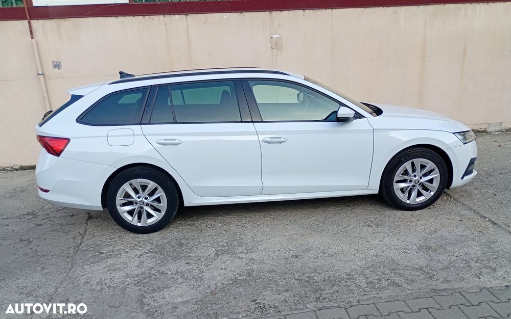 Skoda Octavia 2.0 TDI DSG Ambition - 7