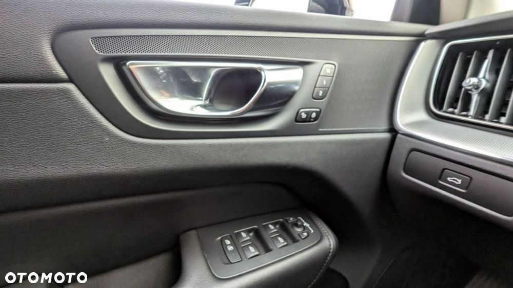 Volvo XC 60 - 27