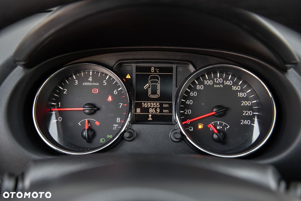 Nissan Qashqai 2.0 Tekna Premium - 16