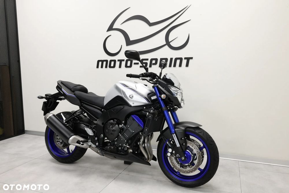 Yamaha FZ8 - 4