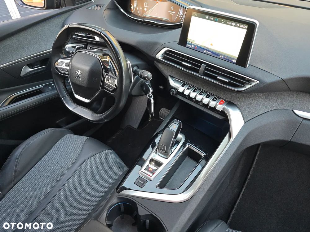 Peugeot 3008 1.5 BlueHDi Allure Pack S&S EAT8 - 14