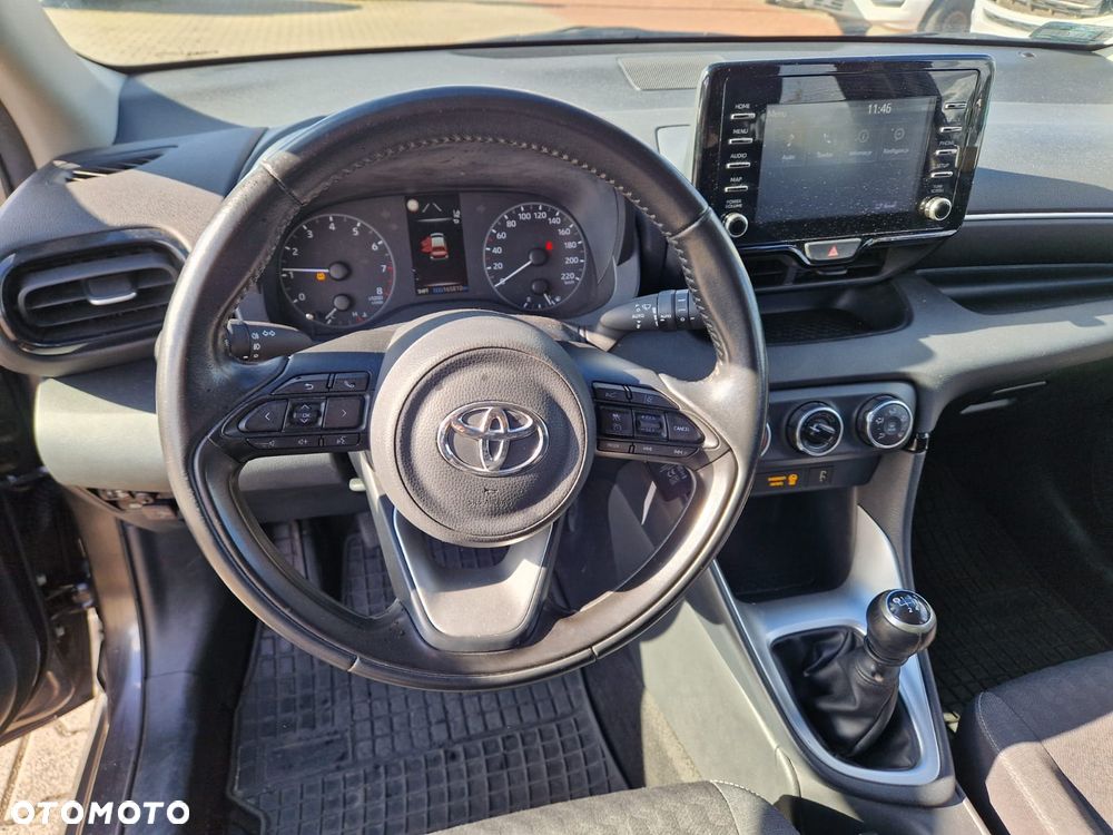 Toyota Yaris 1.5 Comfort - 16