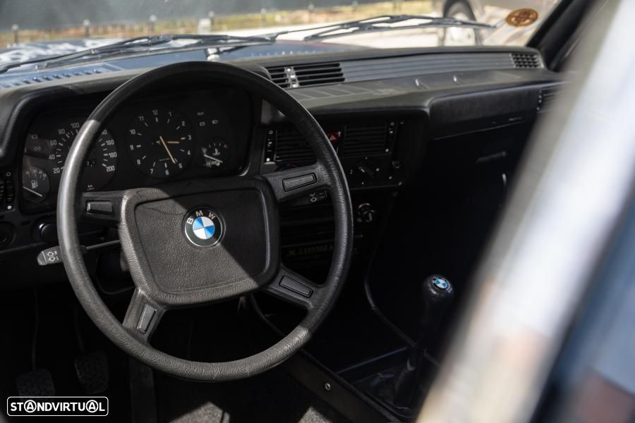 BMW 318 - 42