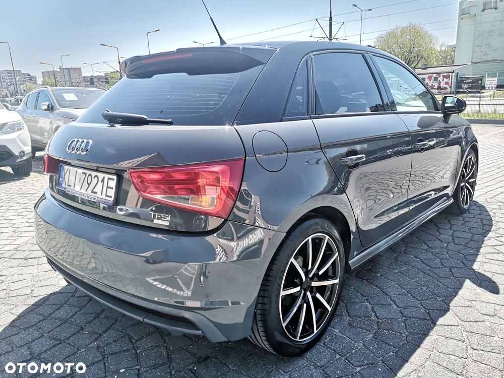 Audi A1 Sportback 1.0 TFSI ultra design - 2
