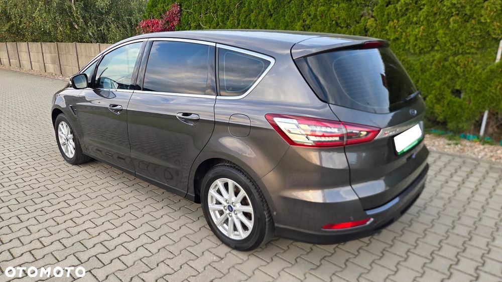 Ford S-Max - 8