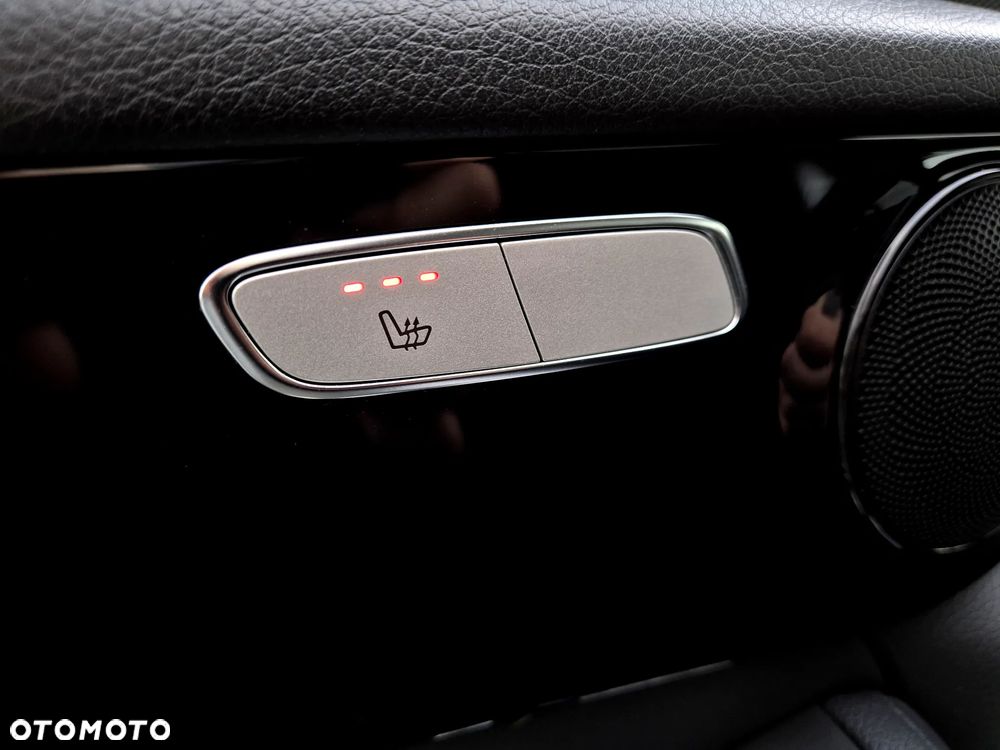 Mercedes-Benz GLC - 19