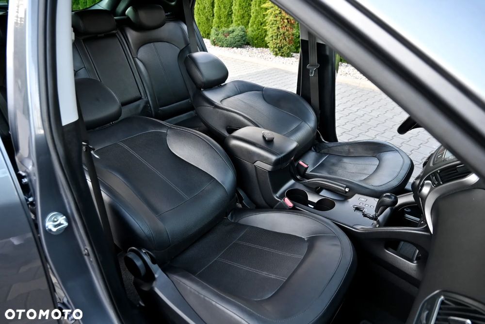 Hyundai ix35 2.0 CRDi Premium 4WD - 31