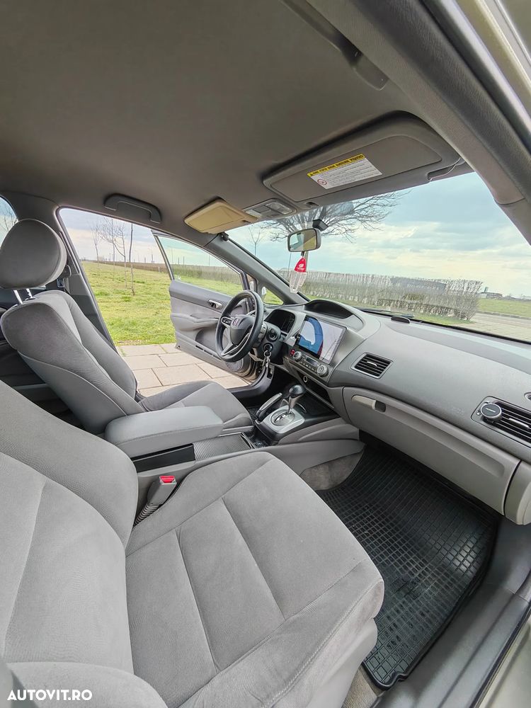 Honda Civic 1.3 - 13