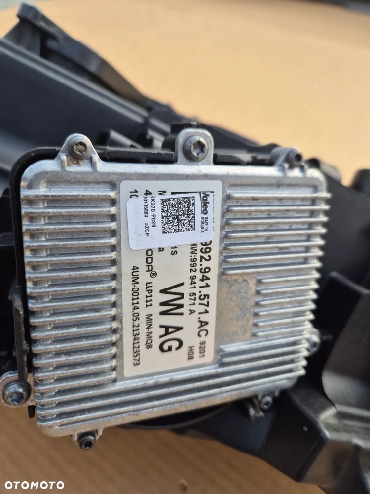 Skoda Scala lampa prawa.Full LED.Soczewka.Crystal Light.Valeo - 9