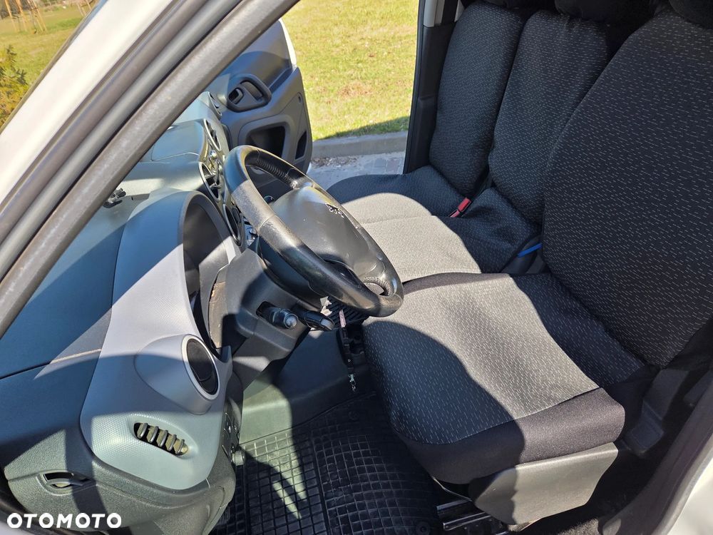 Peugeot Partner 1.6 HDi Trendy - 15