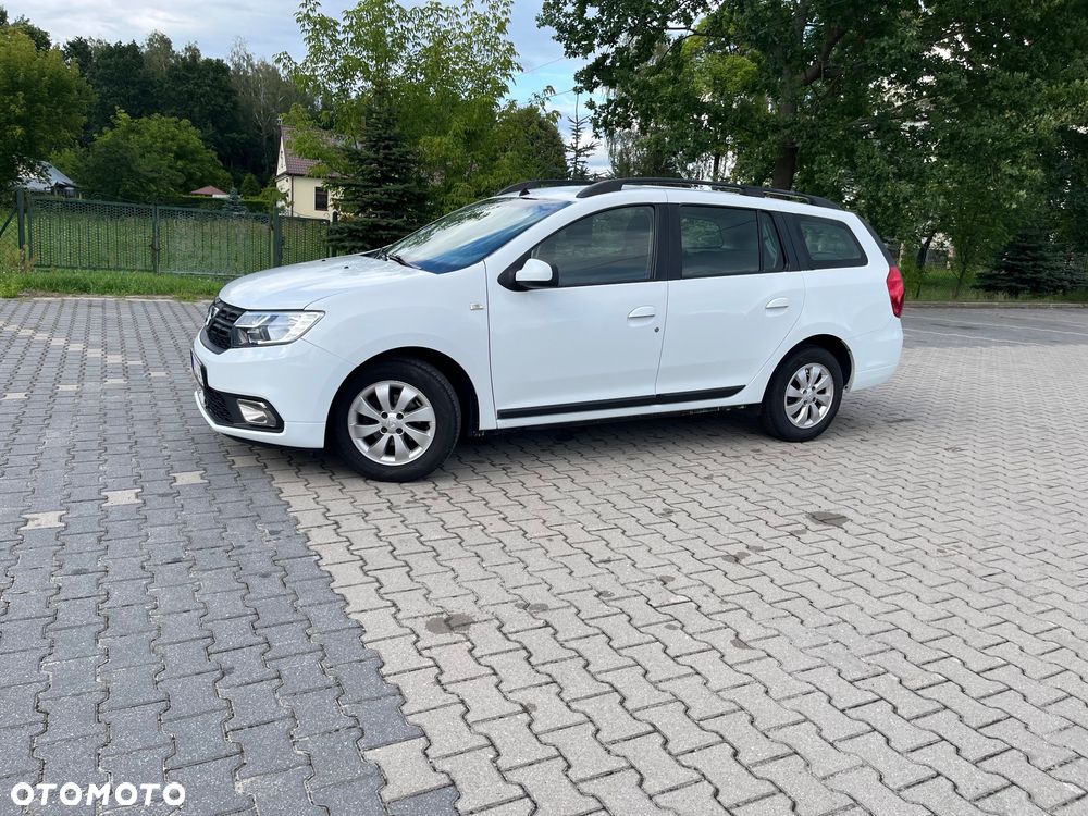 Dacia Logan 0.9 TCe Laureate - 4
