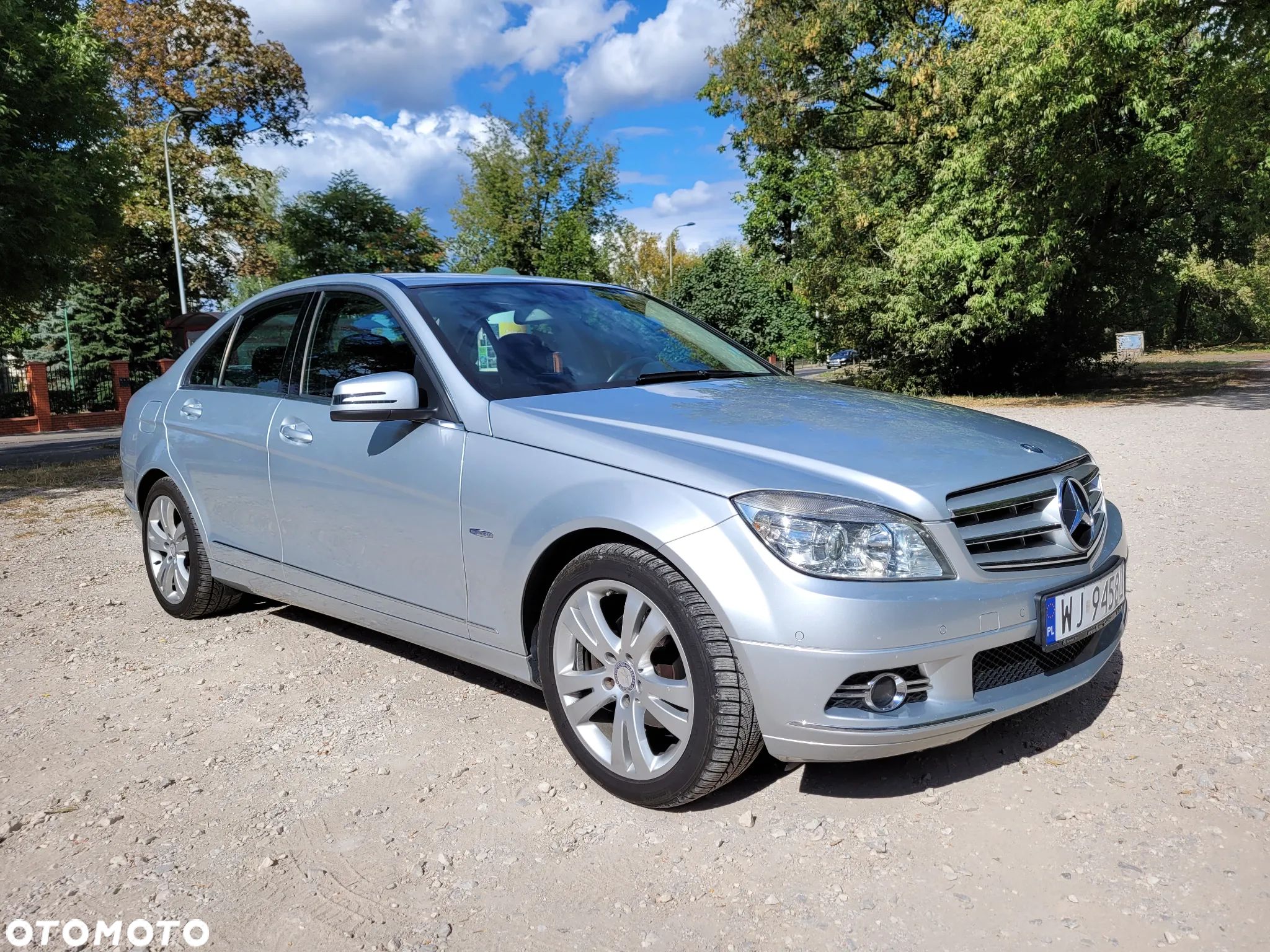 Mercedes-Benz Klasa C 180 T CGI Automatik BlueEFFICIENCY Avantgarde - 1