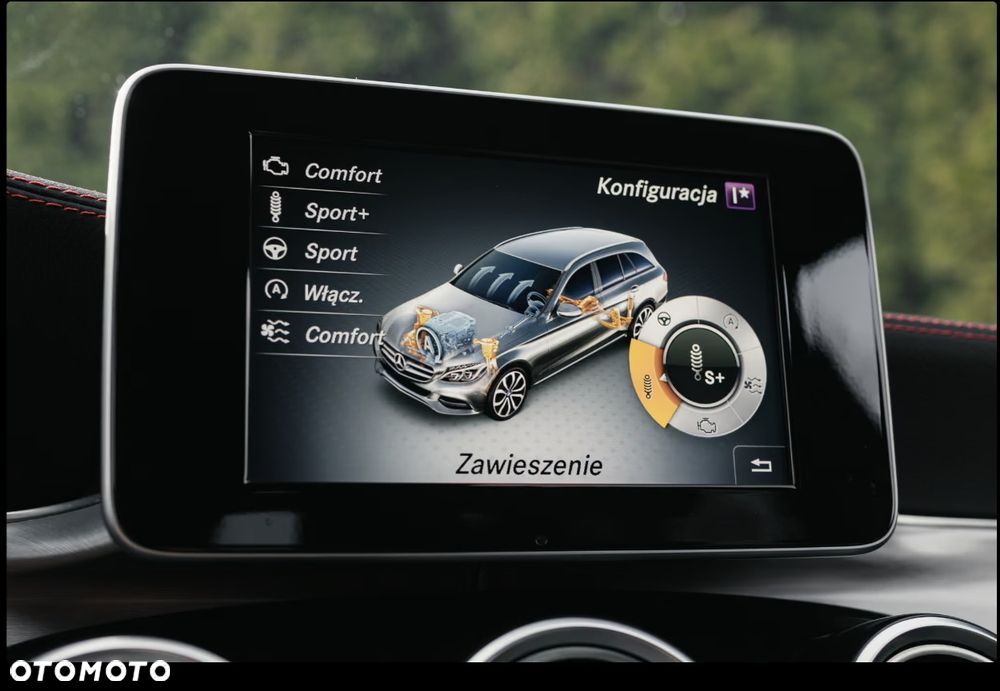 Mercedes-Benz Klasa C AMG 43 4-Matic - 26