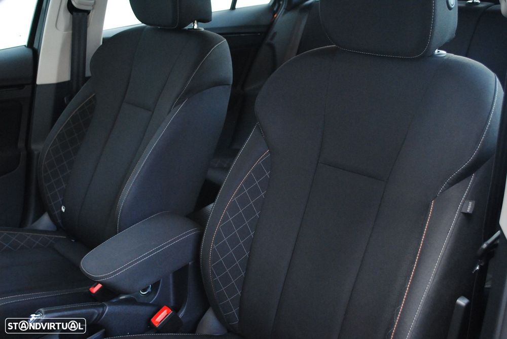 Skoda Kamiq 1.0 TSI DSG - 23