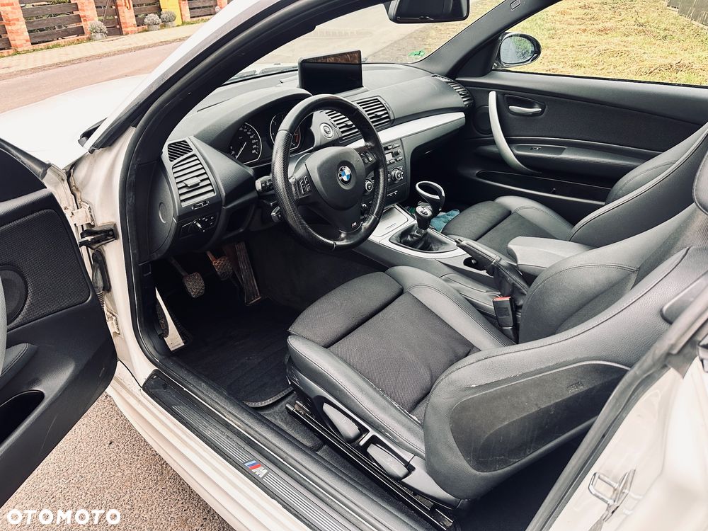 BMW Seria 1 120d DPF - 28