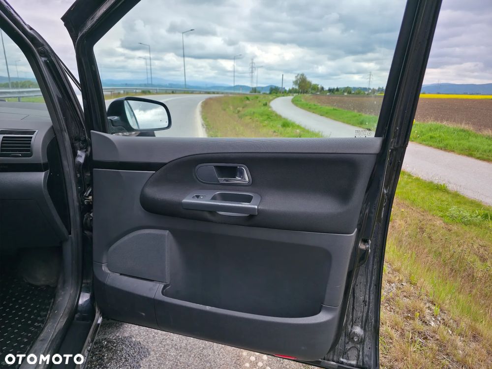 Seat Alhambra 2.8 VR6 Sport 4x4 - 24