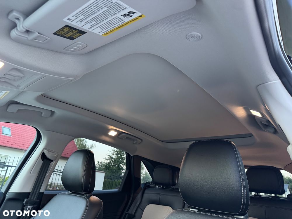 Ford Escape - 34