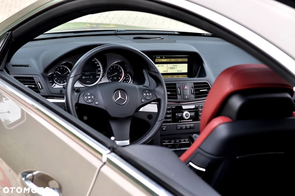 Mercedes-Benz Klasa E 350 CGI BlueEFFICIENCY 7G-TRONIC Avantgarde - 16