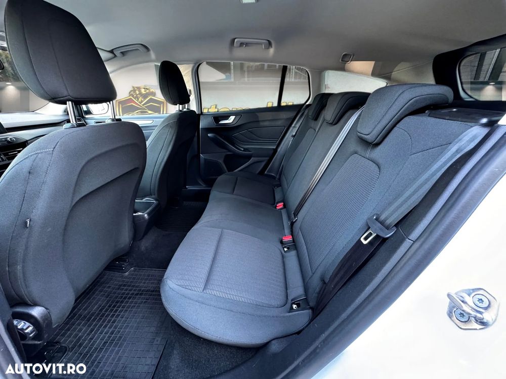 Ford Focus 1.5 EcoBlue Connected - 7